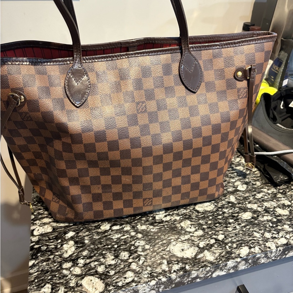 Louis Vuitton Medium Brown Neverfull